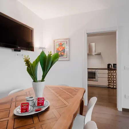 Rosso & Nero - Selection * 레체