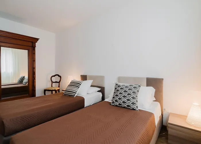 Rosso & Nero - Selection Lecce